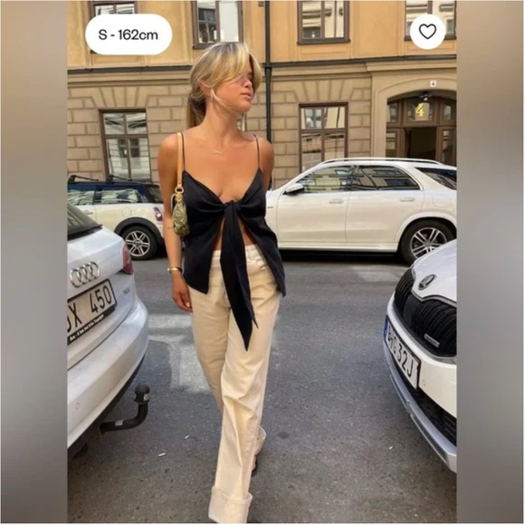 Djerf Avenue Tops - NWT Djerf Avenue tie top